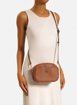 BOLSA A500290124 PEQUENA REDONDA COURO FEM AREZZO