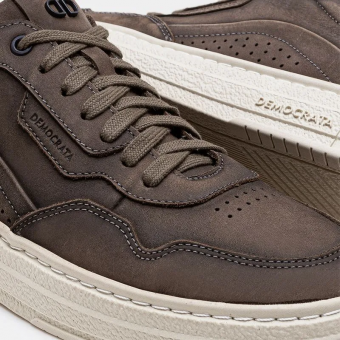 TENIS 240201 COURO FOSCO CADARÇO MASC DEMOCRATA