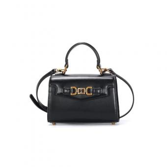 BOLSA 0470.5F83 PEQUENA FIRME FIVELA COURO SANTA LOLLA - Código 121784-2629