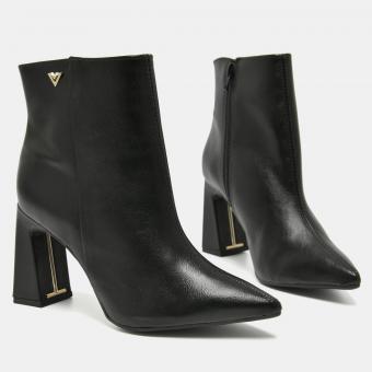 BOTA 343-001-02 PRETA CANO BAIXO BICO FINO E SALTO VIA MARTE