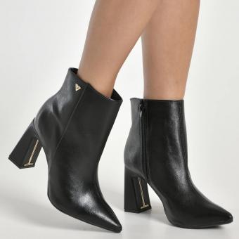BOTA 343-001-02 PRETA CANO BAIXO BICO FINO E SALTO VIA MARTE